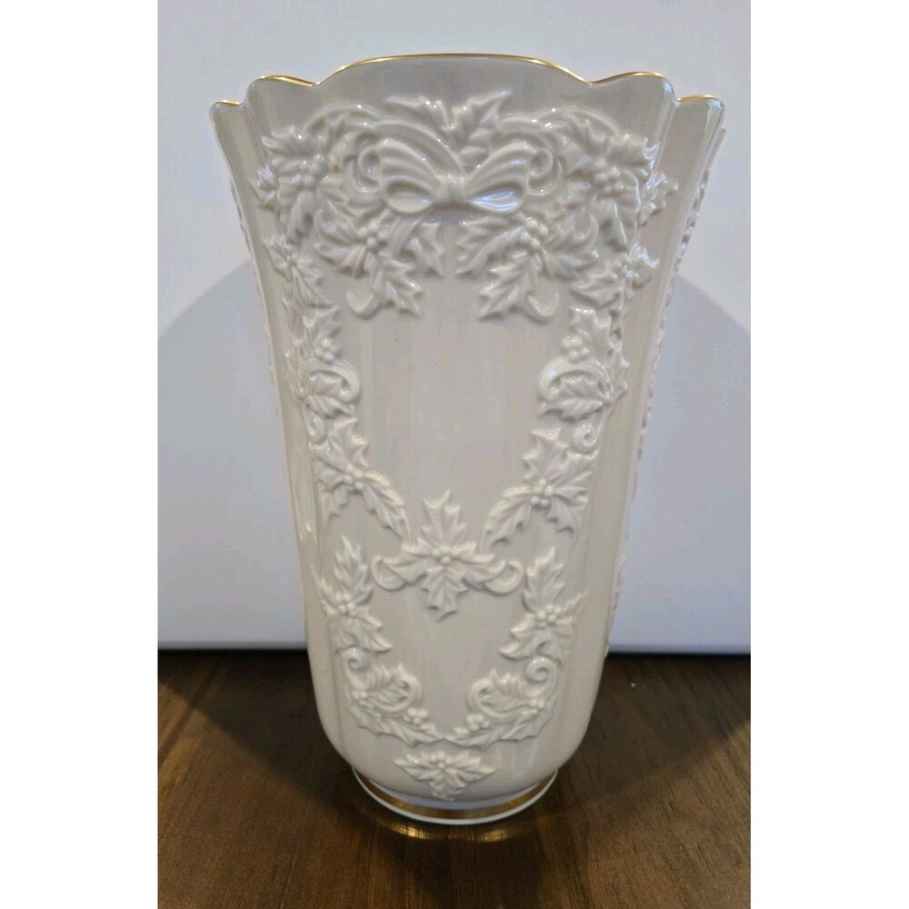 Lenox HOLIDAY HOSTESS Embossed Floral Gold Trim Large Centerpiece Vase